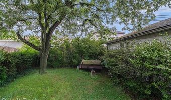 9986 Becker Ave, Allen Park, MI 48101
