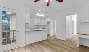 6046 Braidwood Close NW, Acworth, GA 30101