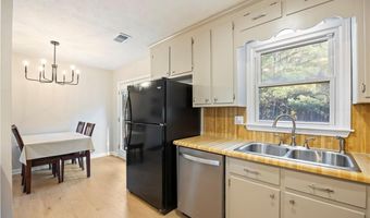 494 Courtney Ln, Auburn, GA 30011