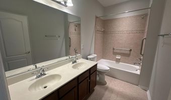 44322 MCHENRY Sq, Ashburn, VA 20147