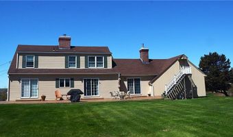 410 Wandsworth St, Narragansett, RI 02882