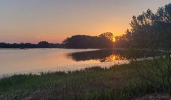 25285 CANTRELL Ln, Accomac, VA 23301