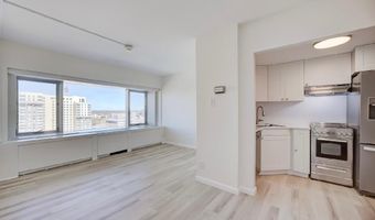 555 E William St 16G, Ann Arbor, MI 48104