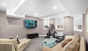 3411 33RD Pl NW, Washington, DC 20008