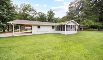 111 CARTER St, Auburn, AL 36830