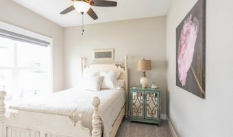 210 31st St SE, Altoona, IA 50009
