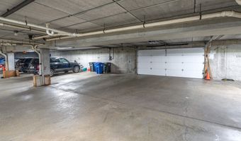 2490 STROEBE ISLAND Dr, Appleton, WI 54914