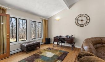 278 Tower Hill Rd, Cumberland, RI 02864