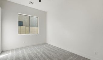 5341 W CHICAGO St, Chandler, AZ 85226