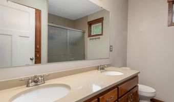 14449 Flintwood St NW, Andover, MN 55304