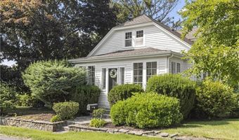 90 Hilltop Rd, East Providence, RI 02914