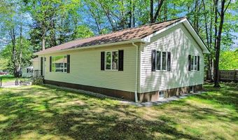 7 Philip Ave, Augusta, ME 04330