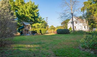 15 Wheeler Ave, Cranston, RI 02905