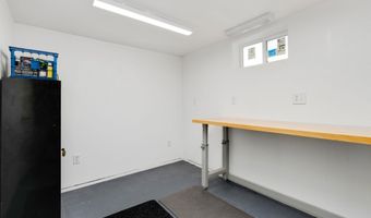 711 MONROE Ave, Cheyenne, WY 82001