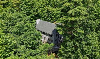 10 Eaton Rd, Amherst, NH 03031