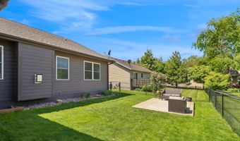 1706 Court St, Adel, IA 50003