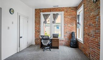 432 S 5th St, Atchison, KS 66002