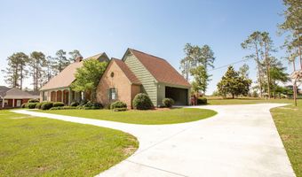 220 Lake Shore Dr, Alma, GA 31510