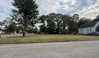 101 N 5th St, Amory, MS 38821