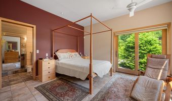 78 Youngs Mountain Rd, Bar Harbor, ME 04609