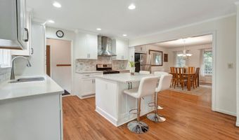295 Oakmere Rd, Alpharetta, GA 30009