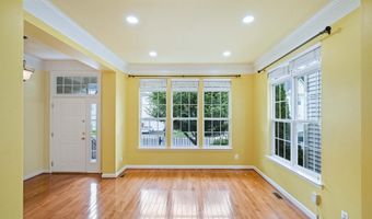 7517 LINDBERG Dr, Alexandria, VA 22306