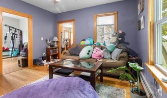 25 Winter St, Bangor, ME 04401