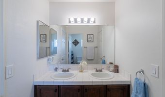 1012 E BUTLER Dr, Chandler, AZ 85225