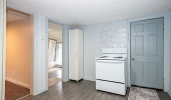 29 York St, Angola, NY 14006