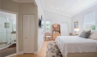 17068 Countess Pl, Encino, CA 91436