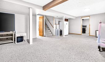 1645 E ROELAND Ave, Appleton, WI 54915