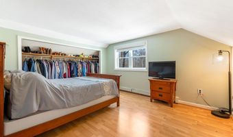 97 Muchado Dr, Barrington, NH 03825