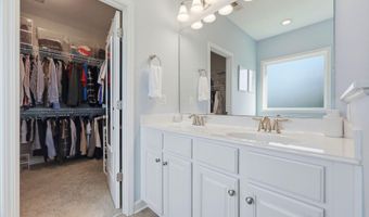 7808 Lagenaria Dr, Angier, NC 27501