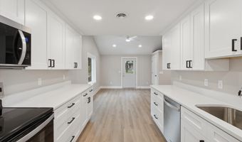 3716 W 5th St, Afton, WI 53501