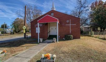 1021 CLYDESDALE Ave, Anniston, AL 36201