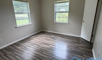 1114 Terry Cir, Albertville, AL 35951