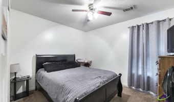 853 Parkview Dr, Macon, GA 31211