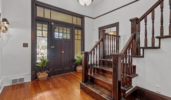 802 N Poplar St, Aberdeen, NC 28315