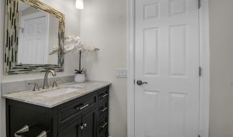 10 San Mateo Ct, Amherst, NY 14051