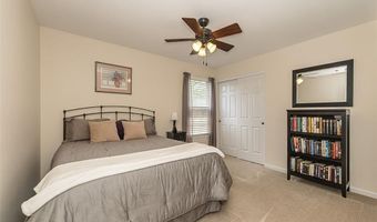 733 Castle Ridge Dr, Ballwin, MO 63021