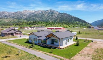 85 COLUMBINE St, Alpine, WY 83128