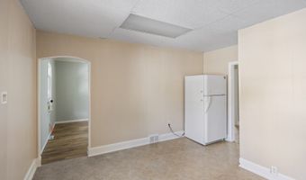16 Beloit Ave, Audubon, NJ 08106