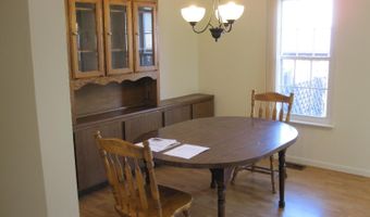 3238 Alpine Dr, Ann Arbor, MI 48108