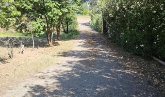 17705 Coyote Ln, Anderson, CA 96007