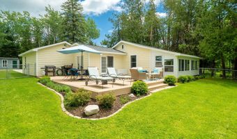 7170 Spring St, Alanson, MI 49706