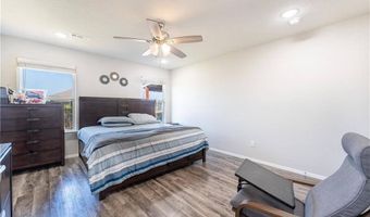 6704 Pilgrim Rd, Bentonville, AR 72713