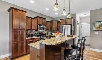 1634 NW Reinhart Dr, Ankeny, IA 50023