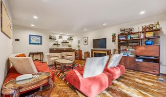 9305 FRIARS Rd, Bethesda, MD 20817