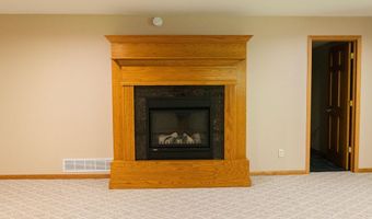 2485 Reeds Villa Ln SW, Alexandria, MN 56308