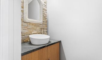 41 JONES FALLS Ter, Baltimore, MD 21209